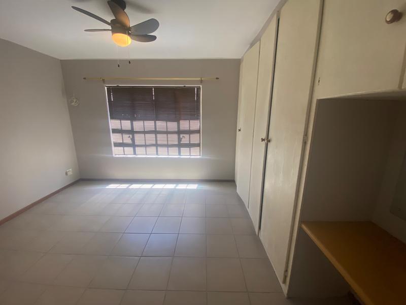 1 Bedroom Property for Sale in Middelburg Eastern Cape